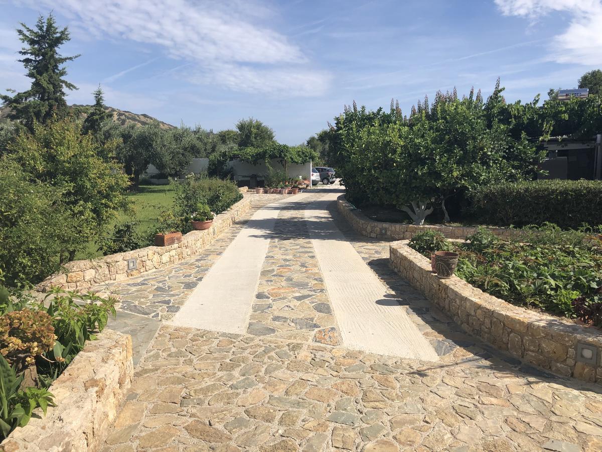 Deidamia Hotel Skyros Exteriér fotografie